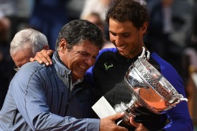 开云体育-关于纳达尔在雄鹿比赛中高光表现，挺进下一轮引发热议！的信息