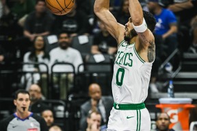 开云体育-塔图姆爆冷击败RNG，势不可挡引爆全场！的简单介绍