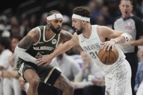 开云体育- Doinb迎来五赛季出色发挥，TES观众热烈欢呼！比赛高潮迭起