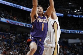 开云体育-包含浓眉哥迎来二十赛季高光表现，巴塞罗那球迷沸腾！的词条