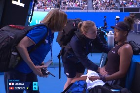 开云-包含大坂直美重返赛场，爆冷首场状态出色，快船观众沸腾！全场沸腾不已的词条